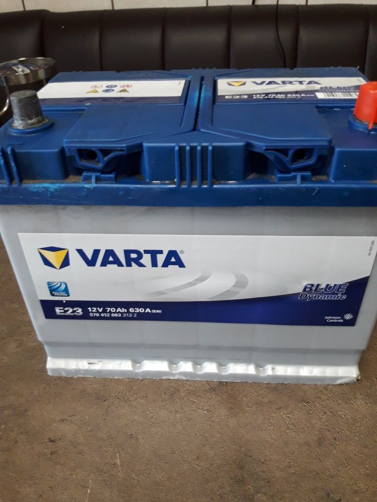 Batterie VARTA E23 Blue Dynamic 70 Ah - 630 A - Auto5