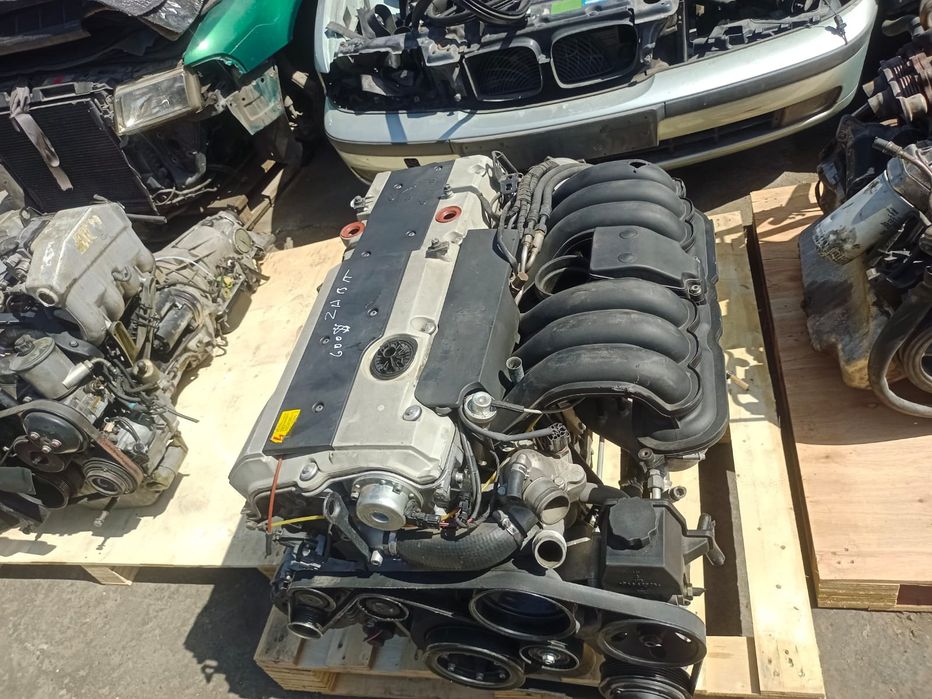 Мерседес 210 Мерседес 210.