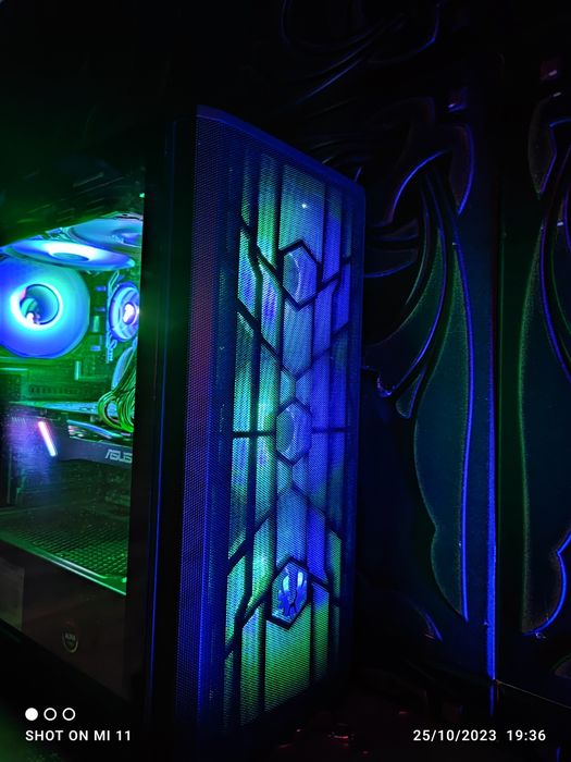 Геймърски компютър БАРТЕР