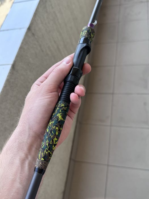 Undita spinning Delphin Hypnoosa 240cm 60g