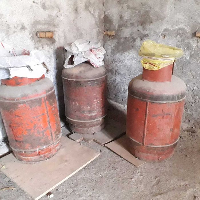 Газовые плиты б/y и баллоны