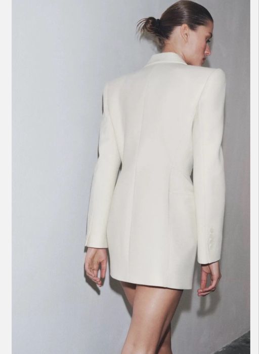 Блейзър тип рокля Zara. размер L