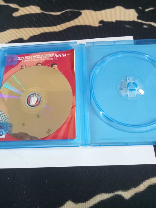 продам диск пс4 Фифа 19