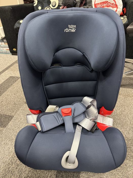 Детско столче  за кола