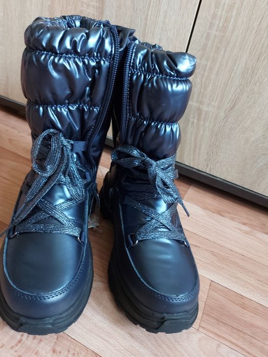 Новые зимние сапоги 34-35р