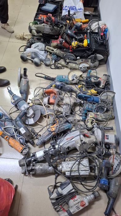 Продам электроинструменты