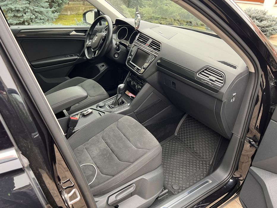 Volkswagen Tiguan Highline, R-Line, 2.0 TDI, DSG, 4 MOT