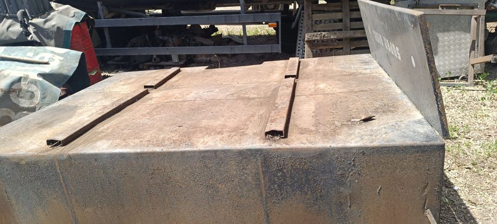 Палетница полуприцепа