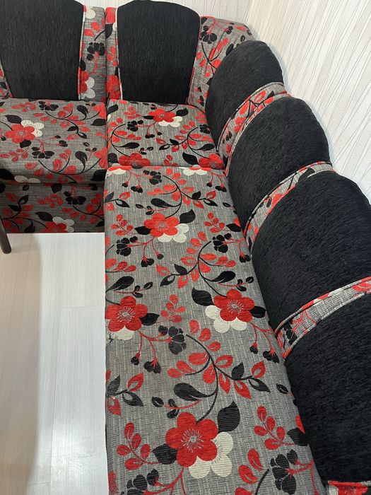 Кухненски ъглов диван