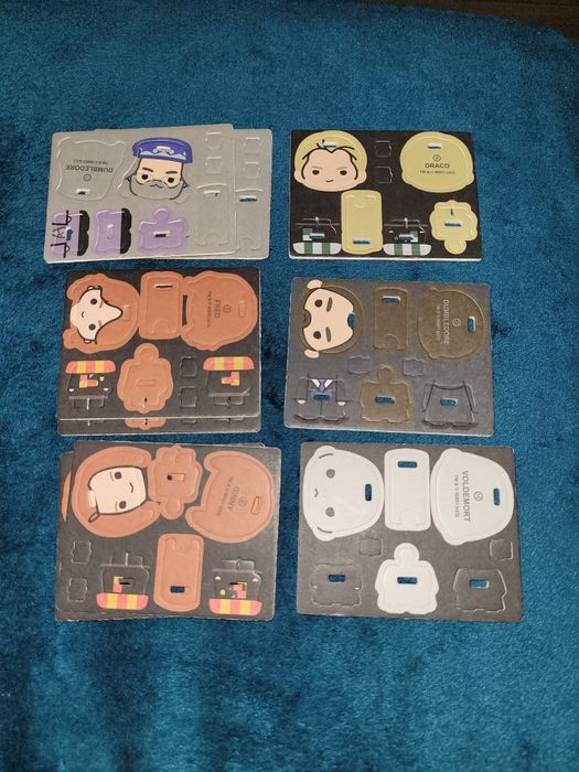 Vând cartonașe Lidl harry potter