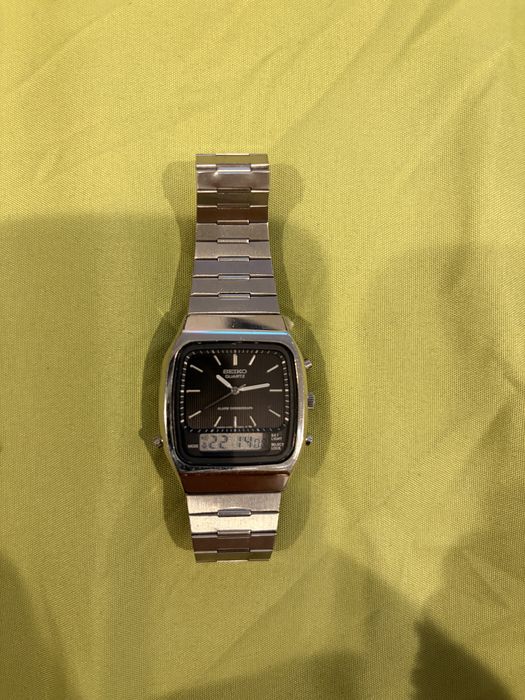 Ceas ana digi Seiko