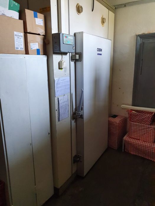 Repar vitrine camere frigorifice Racitoare ori ce model Frigotehnist