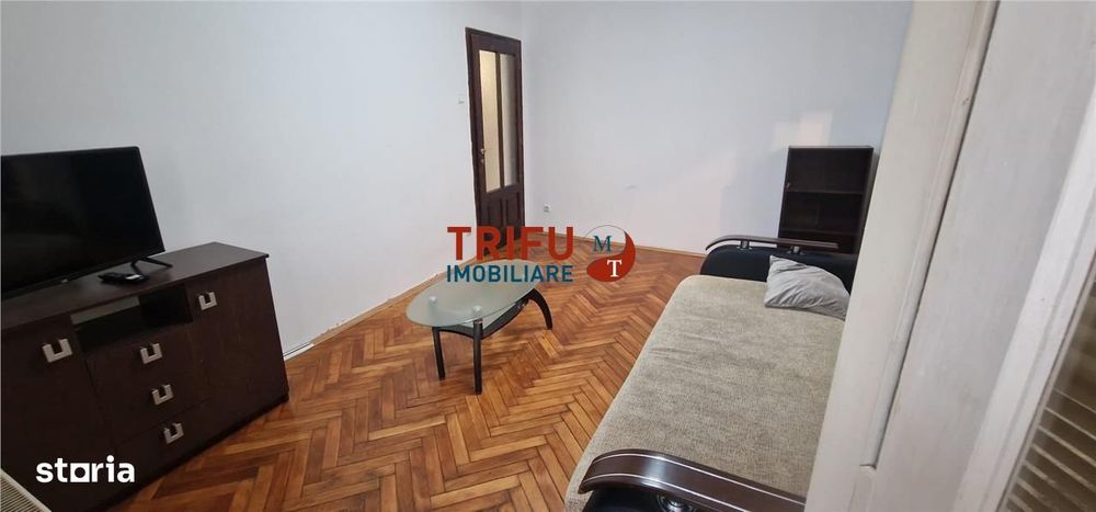 Apartament 2 camere, semidecomandat, etaj 1 – Alba Iulia, Zona Cetate