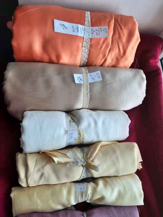 Остатки портьерной ткани для пэчворка