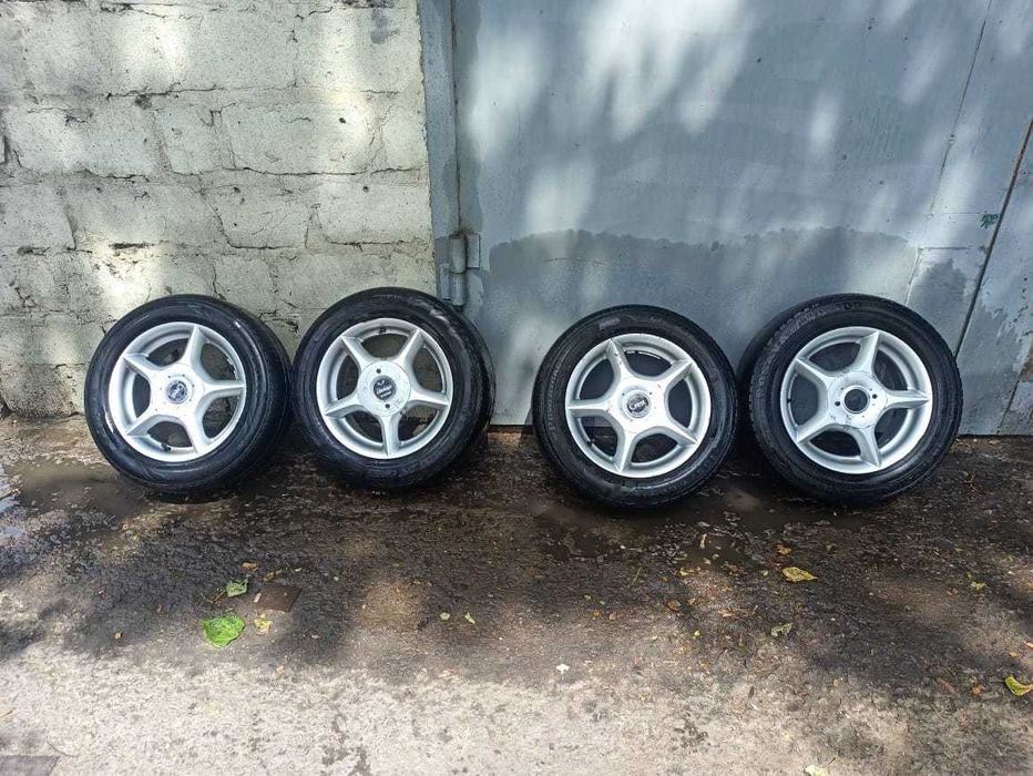 Продам диски с резиной R14 4*100