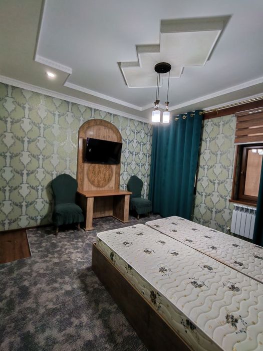 Mexmonxona/kunlik xona/ hotel/hostel
- Muhimi toza va pokiza joy

- X