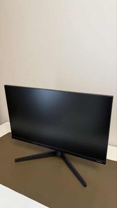 Монитор Samsung 23.8' F24T352FHI
