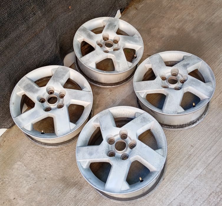 Диски 16 ЕТ 46 J 6 крепёж 5/114,3