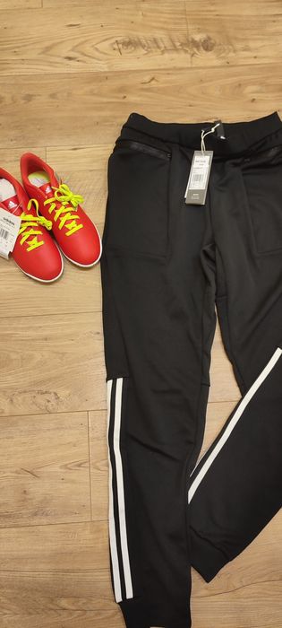 Adidas Адидас нови обувки