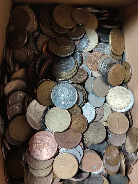 Monede pentru diferite proiecte