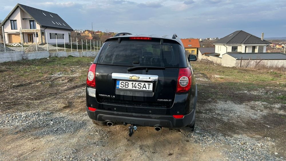 Chevrolet Captiva 2010 – SUV Robust, Spațios și Gata de Drum!