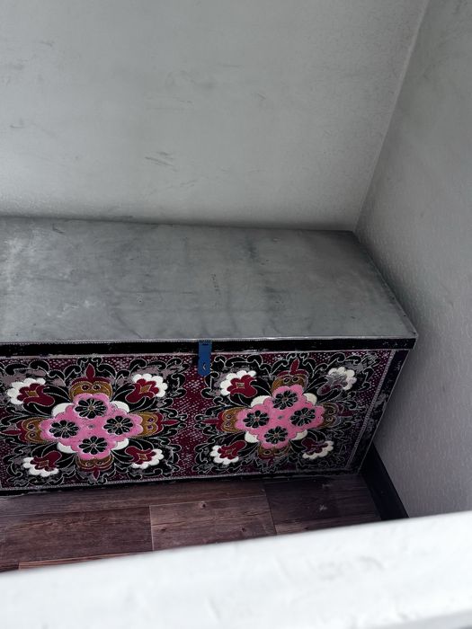 Сундук для вещей