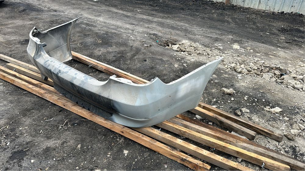 Продам бампер bmw 5 series e60