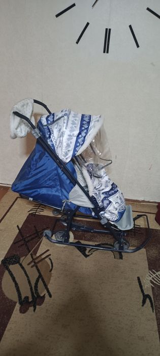 Продам санки детские