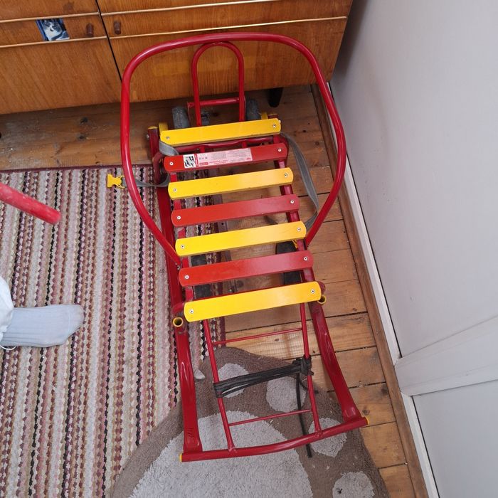 Продам Санки деьские