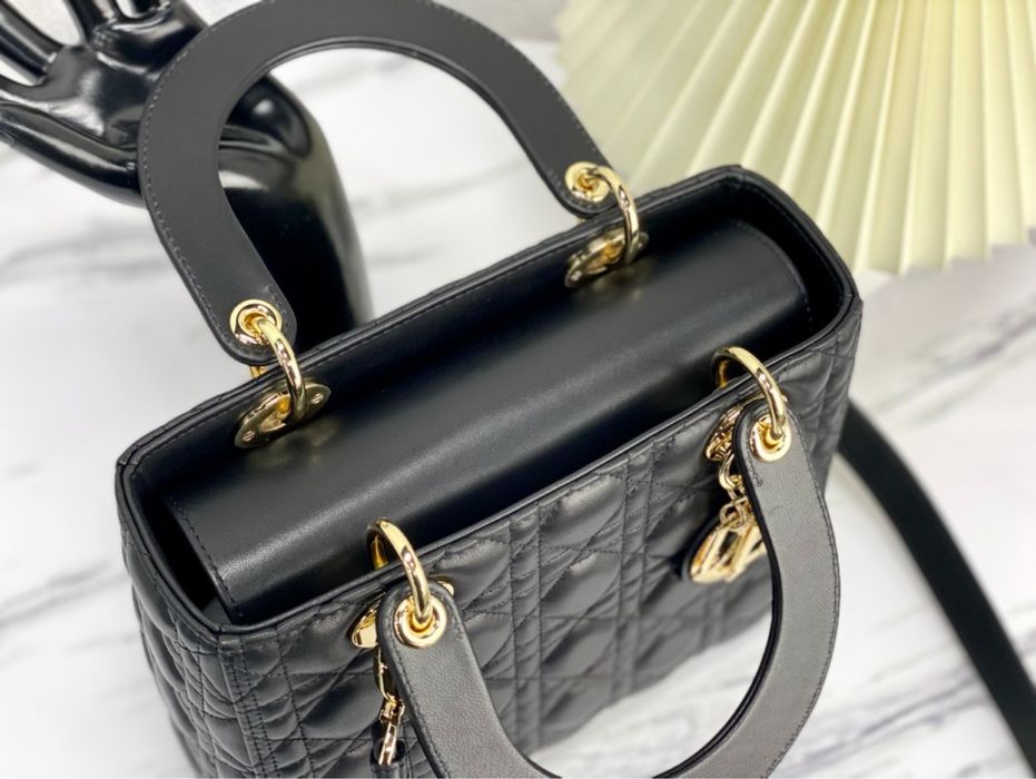 Dior Lady Dior Medium Bag