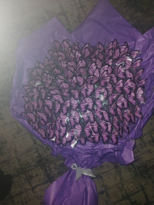 Букет из 101 бабочки