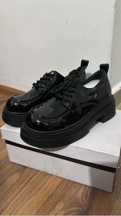 Продам лоферы в ссостояний новое