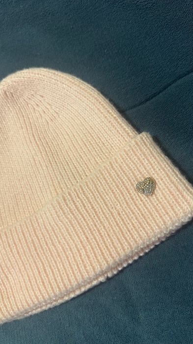 Шапка Juicy Couture