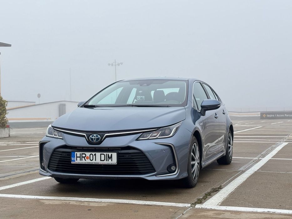 Toyota Corolla Toyota Corolla 1.8 Hybrid, unic proprietar+set extra jante și anvelope