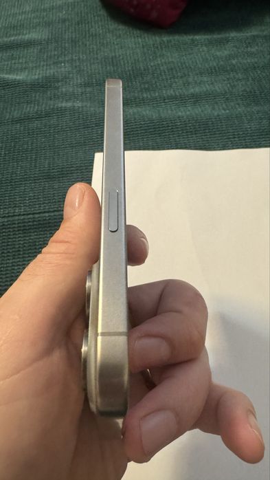 Iphone 15 pro 128 gb