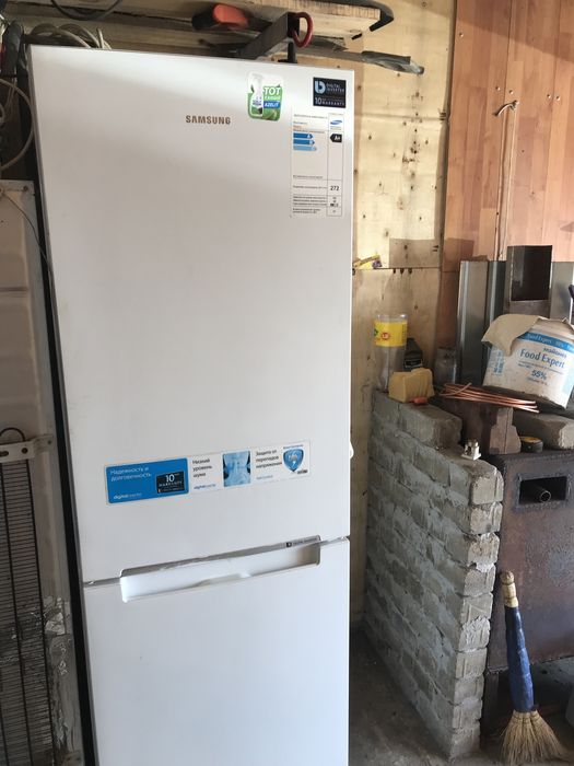 Продам холодильник