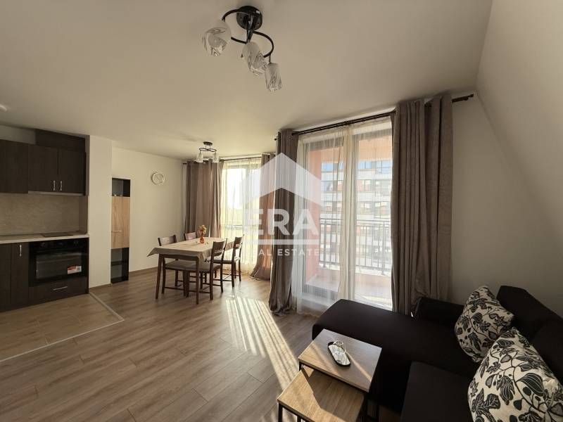 Дава се под наем Двустаен апартамент в Варна, Левски - 65 кв.м за 665 € - Снимка #1