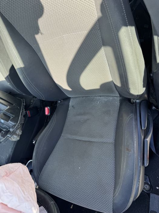 Toyota yaris 1.5 hybrid на части