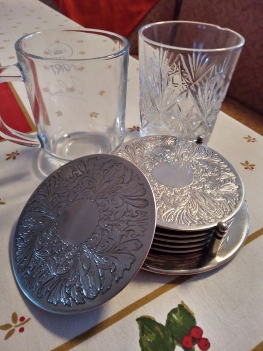 Термо чаши 6 бр с дръжки, поставки за топло6 бр. р