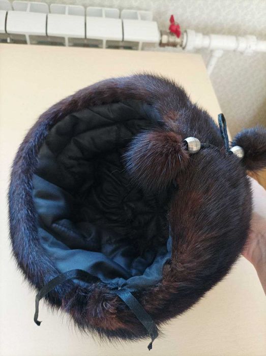 Продам шапку норковую