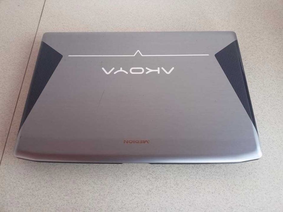 Laptop Medion P6620 display 15,6 procesor I3-M350 ram8g Nvidia HDD500g