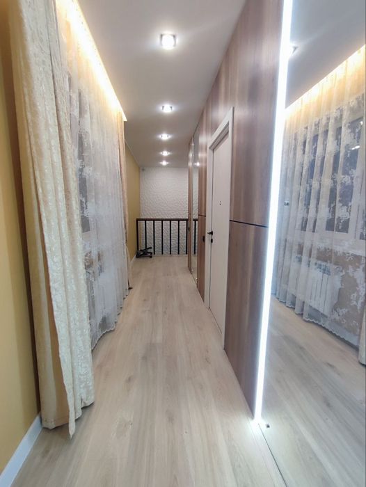 Продам современный дом в с/о Вишенка 1