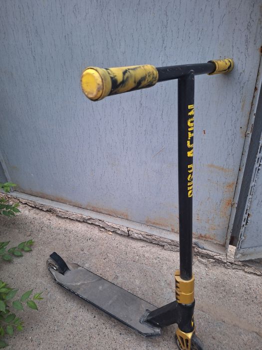 Самокат трюковой Rush Action