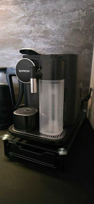 Стойка за капсули за кафе Nespresso
