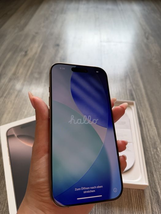 iPhone 16 Pro