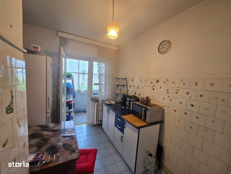 Apartament 4 camere, 90 mp, zona Spitalul Militar