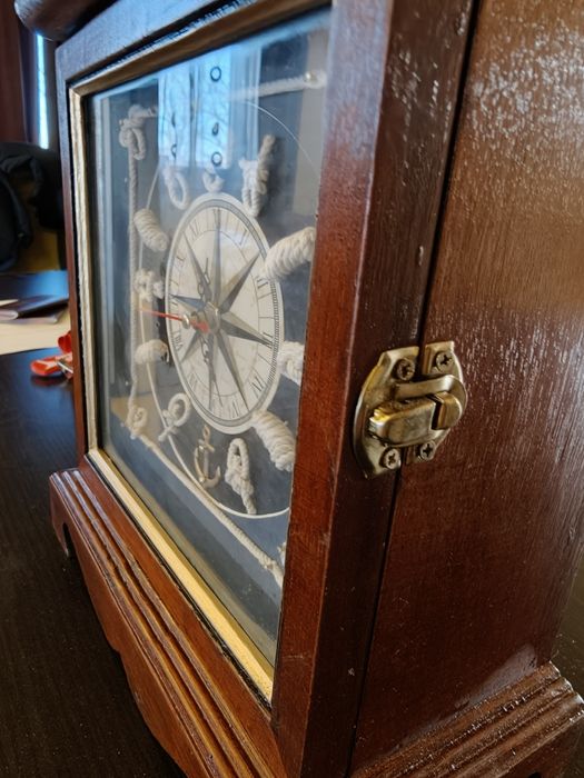 Ceas decorativ nautic cu compartiment pentru chei – Virtus 1945 Madrid