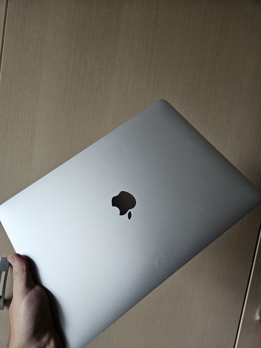 MacBook Pro 13 M1  8/256