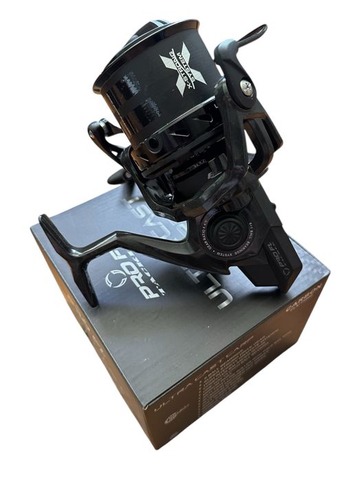 Макара PRO FL Ultra Cast Carbon 14 000