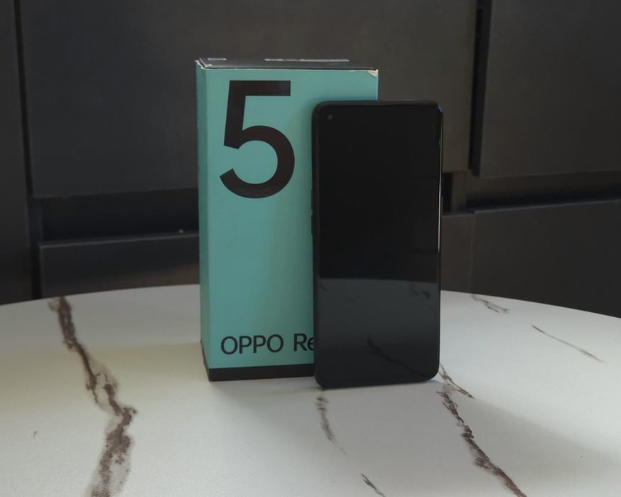 Телефон Oppo Reno 5 4G